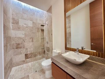 CASA VENTA MÉRIDA, DIVINA, UNA PLANTA, SUPER EQUIPADA, 4 RECÁMARAS, PRANA DZITYÁ