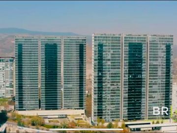 Departamento con terraza en venta y renta Avivia Bosque Real