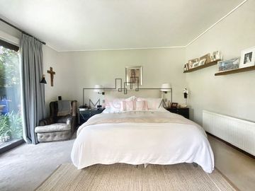 Casa en Venta en Club de Golf La Dehesa/Colegio el Huinganal