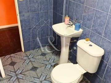 Casa en Venta en Entre Av. José Joaquín Pérez con Av. La Estrella