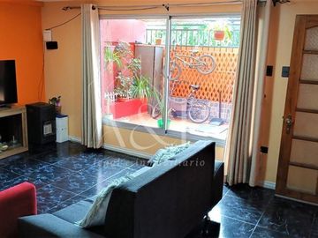 Casa en Venta en Entre Av. José Joaquín Pérez con Av. La Estrella