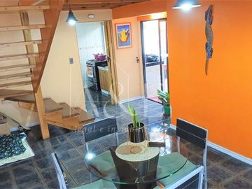 Casa en Venta en Entre Av. José Joaquín Pérez con Av. La Estrella