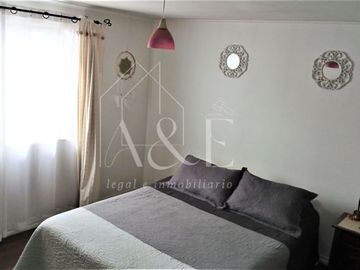 Casa en Venta en Entre Av. José Joaquín Pérez con Av. La Estrella