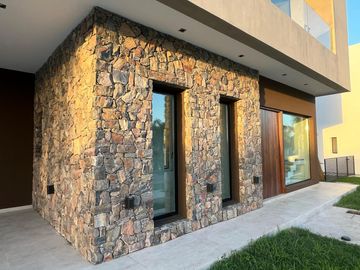 VENTA, CASA A ESTRENAR, GREENVILLE POLO & RESORT