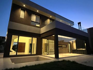 VENTA, CASA A ESTRENAR, GREENVILLE POLO & RESORT