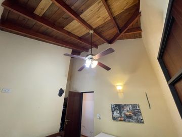 Casa en Venta Club de Campo los Quinchos - APTO CREDITO