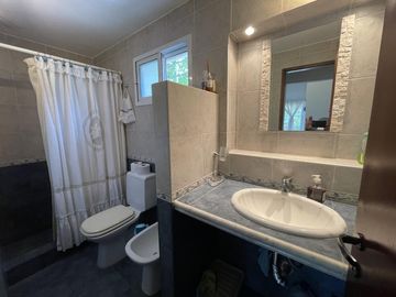 Casa en Venta Club de Campo los Quinchos - APTO CREDITO