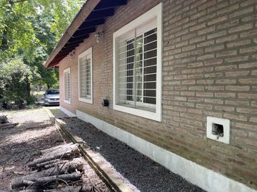 Casa en Venta Club de Campo los Quinchos - APTO CREDITO