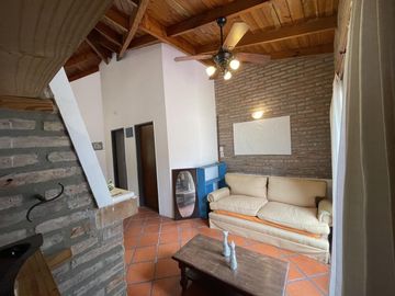 Casa en Venta Club de Campo los Quinchos - APTO CREDITO