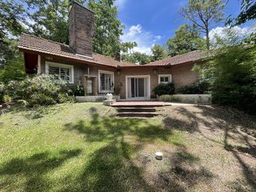 Casa en Venta Club de Campo los Quinchos - APTO CREDITO