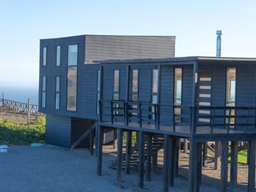 PARCELA CON CASA VISTA DIRECTA PRIMERA LINEA FRENTE AL MAR