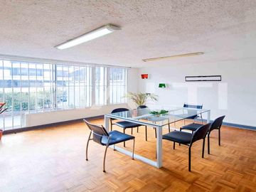 Casa rentera de venta, sector El Batán centro norte de Quito