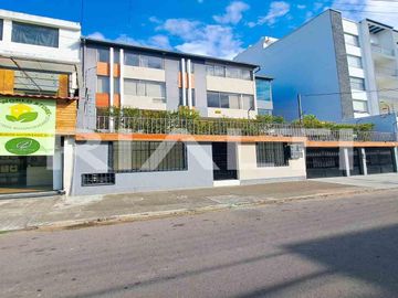 Casa rentera de venta, sector El Batán centro norte de Quito