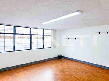 Casa rentera de venta, sector El Batán centro norte de Quito