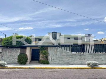 Casa Exclusiva e Independiente en la Armenia 1, 5Hab
