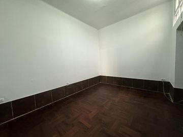 Venta de departamento a precio de ocasión en Lince Limite con SAn Isidro