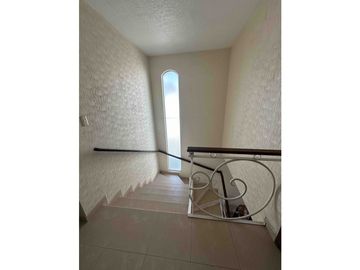 VENTA CASA EN ESQUINA RESIDENCIAL ANDREA  CANDILES QUERETARO