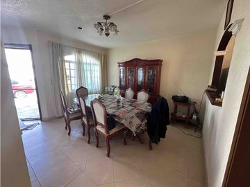VENTA CASA EN ESQUINA RESIDENCIAL ANDREA  CANDILES QUERETARO