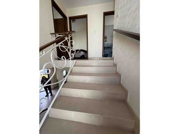 VENTA CASA EN ESQUINA RESIDENCIAL ANDREA  CANDILES QUERETARO