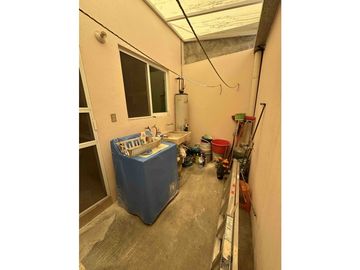 VENTA CASA EN ESQUINA RESIDENCIAL ANDREA  CANDILES QUERETARO
