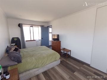 Casa en Venta en Condominio Santa Adela