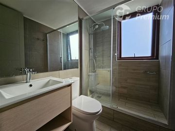 Departamento en Venta en Av. El Guanaco Norte / Av. Pedro Fontova 3D-2B, incluye Estacionamiento y Bodega