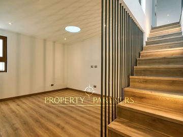 ¡ESPECTACULAR!, moderno y luminoso Townhouse año 2023, ubicado en barrio residencial, Padre Errázuriz