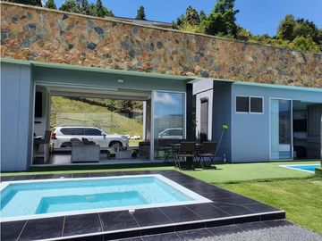 Vendo hermosa casa en Parcelación Carolina del Norte