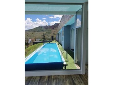 Vendo hermosa casa en Parcelación Carolina del Norte
