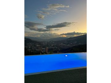 Vendo hermosa casa en Parcelación Carolina del Norte