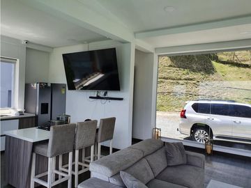 Vendo hermosa casa en Parcelación Carolina del Norte