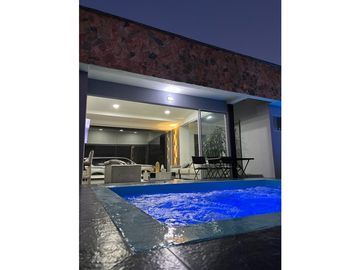 Vendo hermosa casa en Parcelación Carolina del Norte