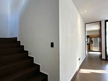 Venta de casa con 4 recámaras en Residencial Arbórea