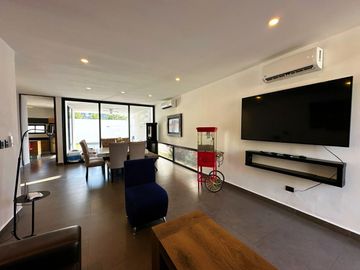 Venta de casa con 4 recámaras en Residencial Arbórea
