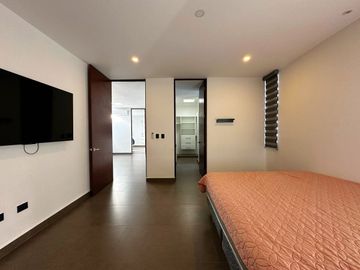 Venta de casa con 4 recámaras en Residencial Arbórea