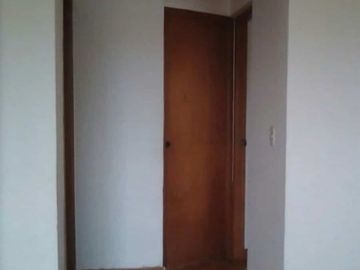 Casa grande y amplia para invertir