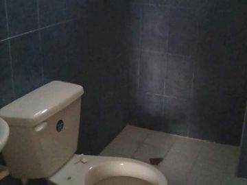 Casa grande y amplia para invertir