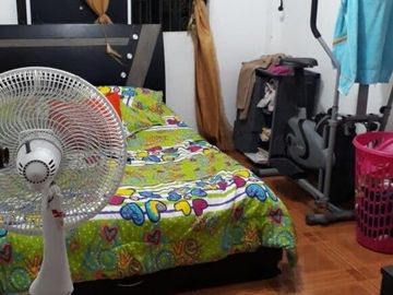 Casa grande y amplia para invertir