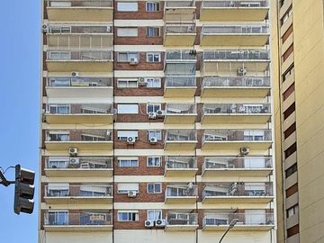 VENTA DEPARTAMENTO 2 AMBIENTES EN VICENTE LOPEZ
