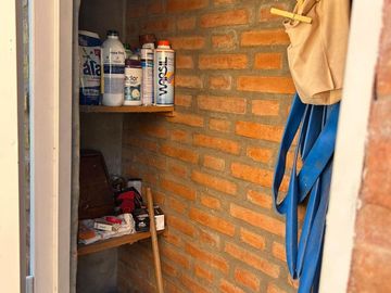 Casa con pileta y gas natural en Nuevo Merlo