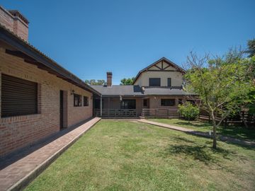 Casa en  venta, city bell, 481 e/ 30 y 31
