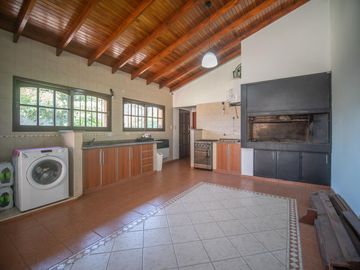 Casa en  venta, city bell, 481 e/ 30 y 31