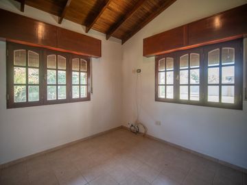 Casa en  venta, city bell, 481 e/ 30 y 31