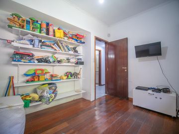 Casa en  venta, city bell, 481 e/ 30 y 31