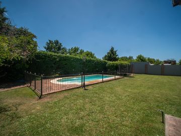 Casa en  venta, city bell, 481 e/ 30 y 31