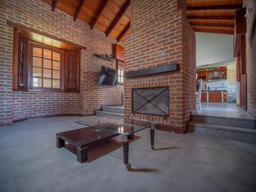 Casa en  venta, city bell, 481 e/ 30 y 31
