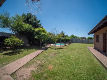 Casa en  venta, city bell, 481 e/ 30 y 31