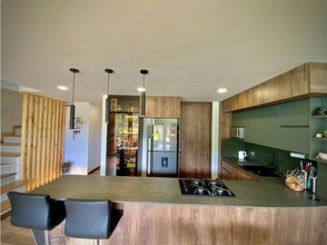 Venta Casa Campestre NUEVA unidad cerrada El Retiro