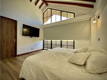 Venta Casa Campestre NUEVA unidad cerrada El Retiro