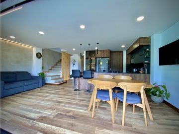 Venta Casa Campestre NUEVA unidad cerrada El Retiro